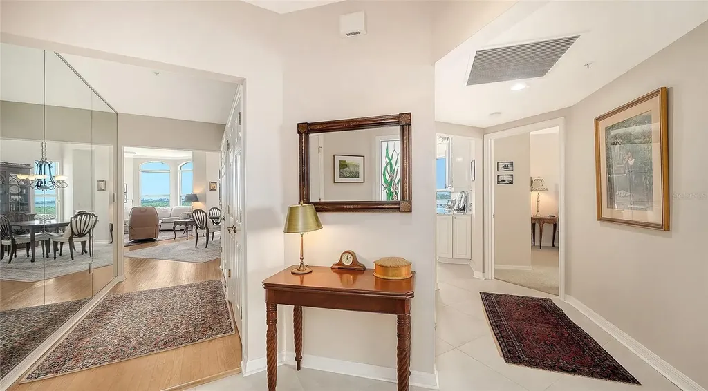 5420 Eagles Point Circle Sarasota FL 34231
