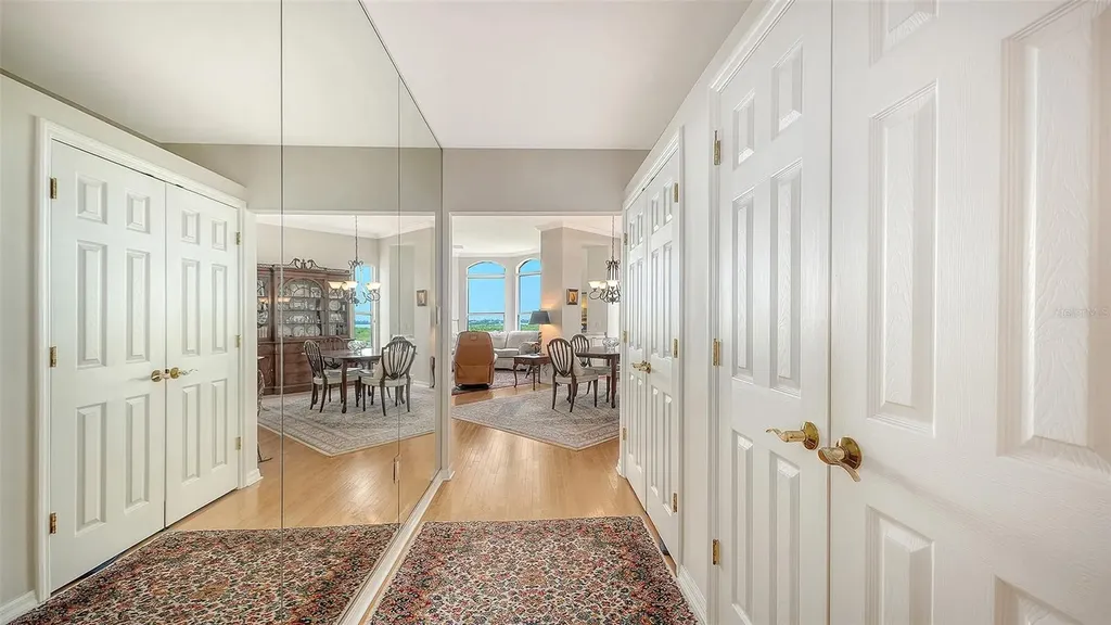 5420 Eagles Point Circle Sarasota FL 34231