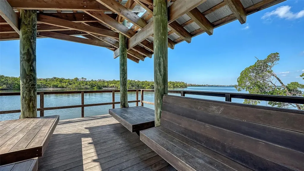 5420 Eagles Point Circle Sarasota FL 34231
