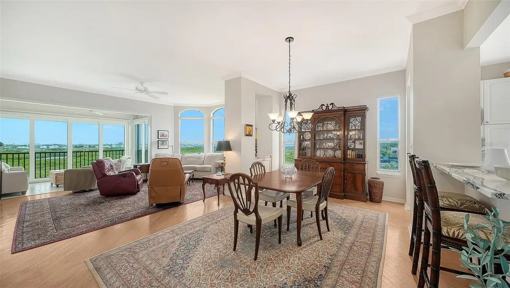 5420 Eagles Point Circle Sarasota FL 34231