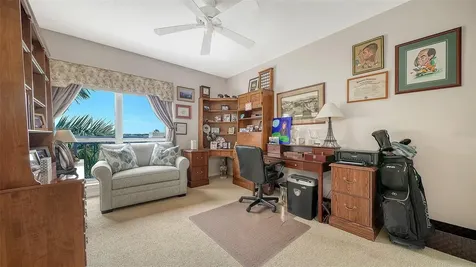 5420 Eagles Point Circle Sarasota FL 34231