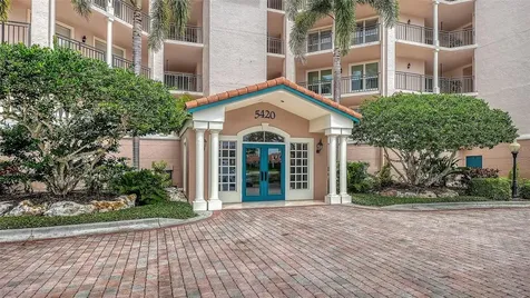5420 Eagles Point Circle Sarasota FL 34231