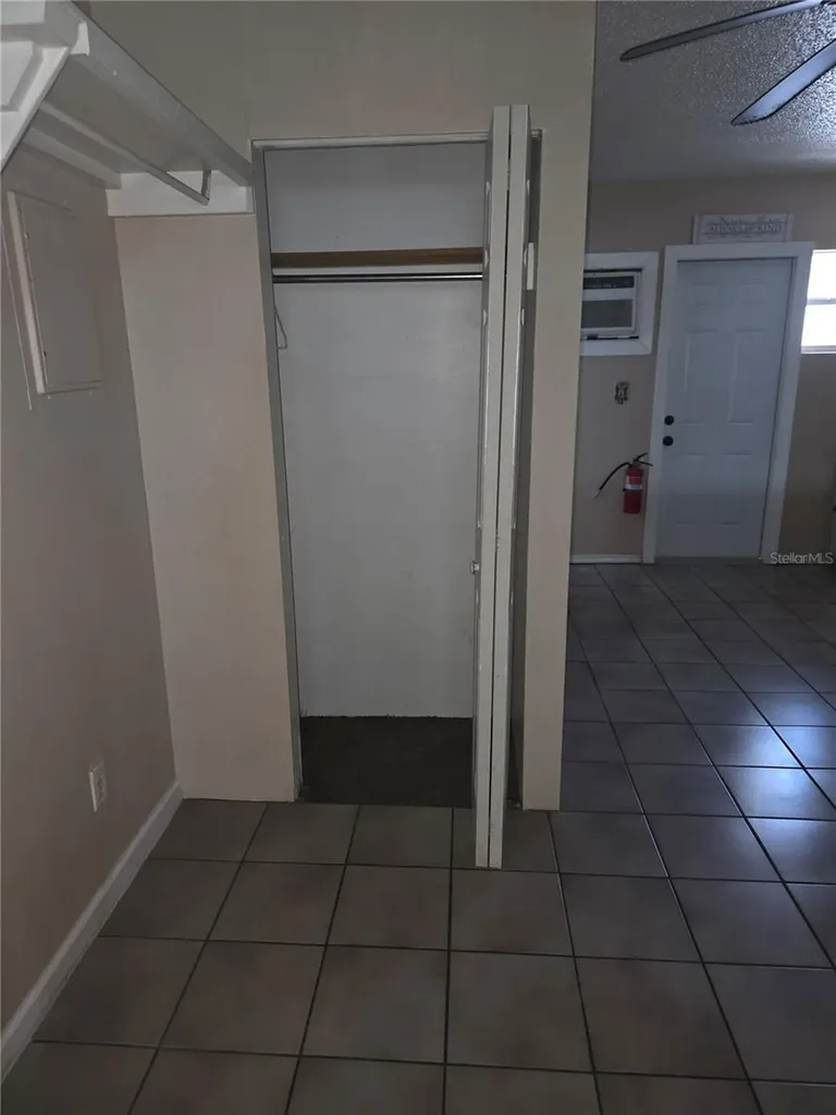 2440 25th Street N St Petersburg FL 33713