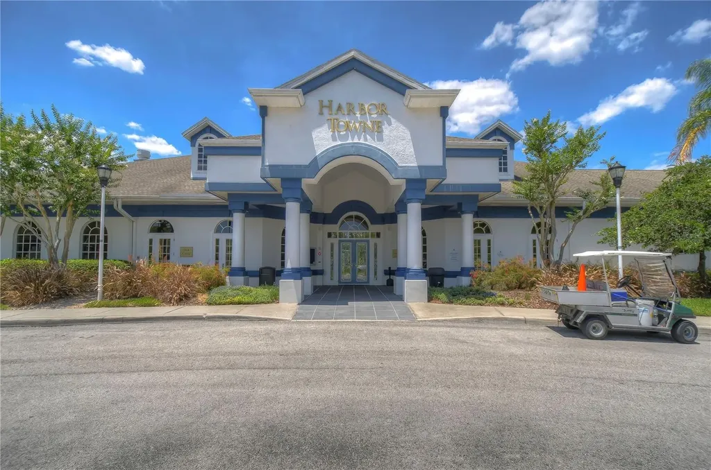 19312 Sea Mist Lane Lutz FL 33558