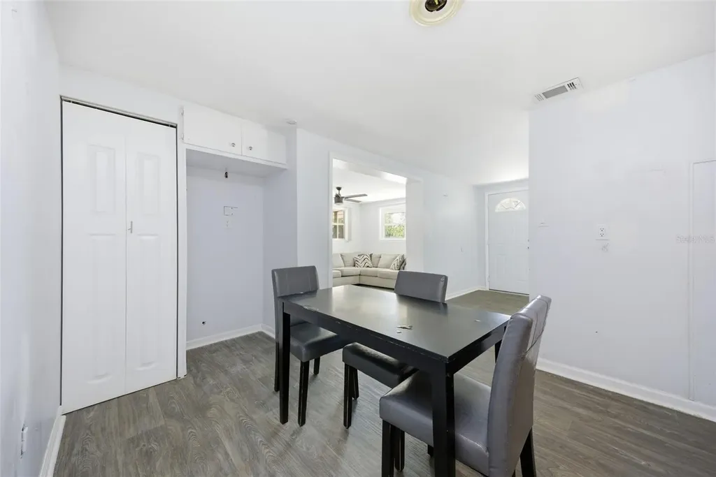 11410 Thomas Road Seffner FL 33584