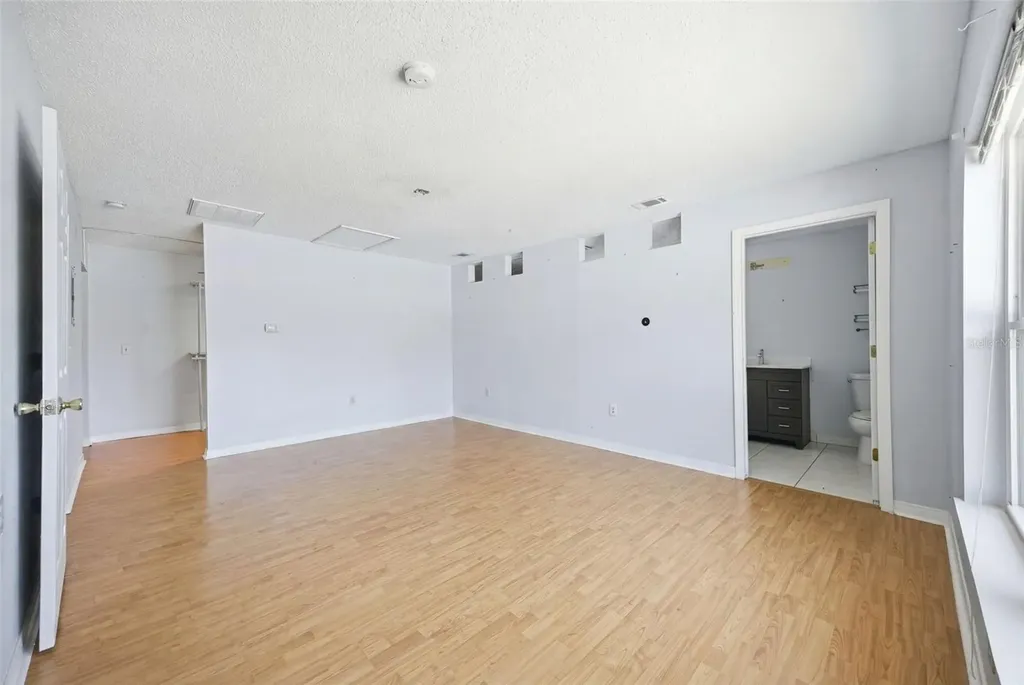 11410 Thomas Road Seffner FL 33584