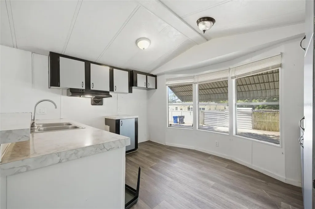 11410 Thomas Road Seffner FL 33584