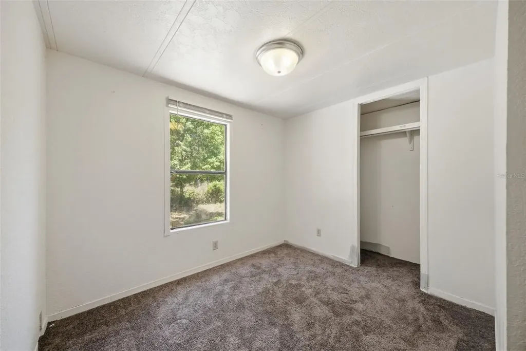 11410 Thomas Road Seffner FL 33584