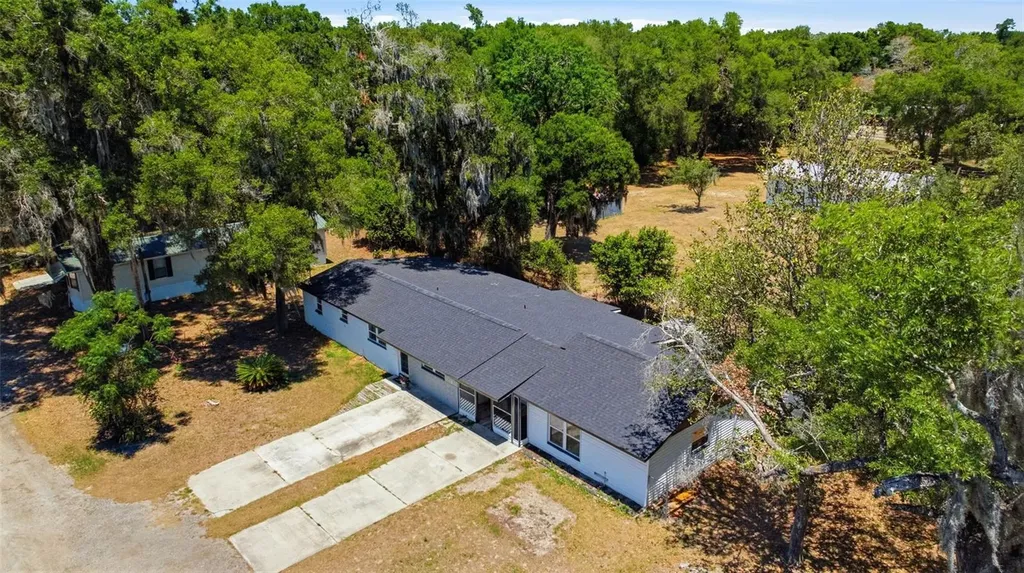 11410 Thomas Road Seffner FL 33584