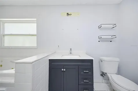 11410 Thomas Road Seffner FL 33584
