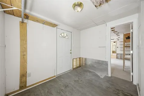 11410 Thomas Road Seffner FL 33584