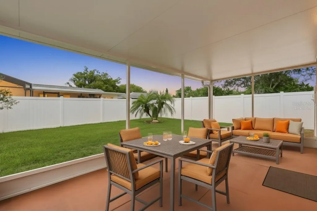 2158 Scotland Drive Clearwater FL 33763