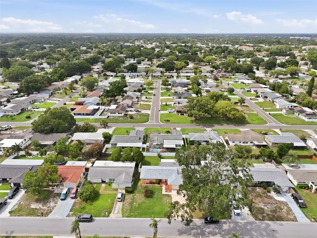 2158 Scotland Drive Clearwater FL 33763