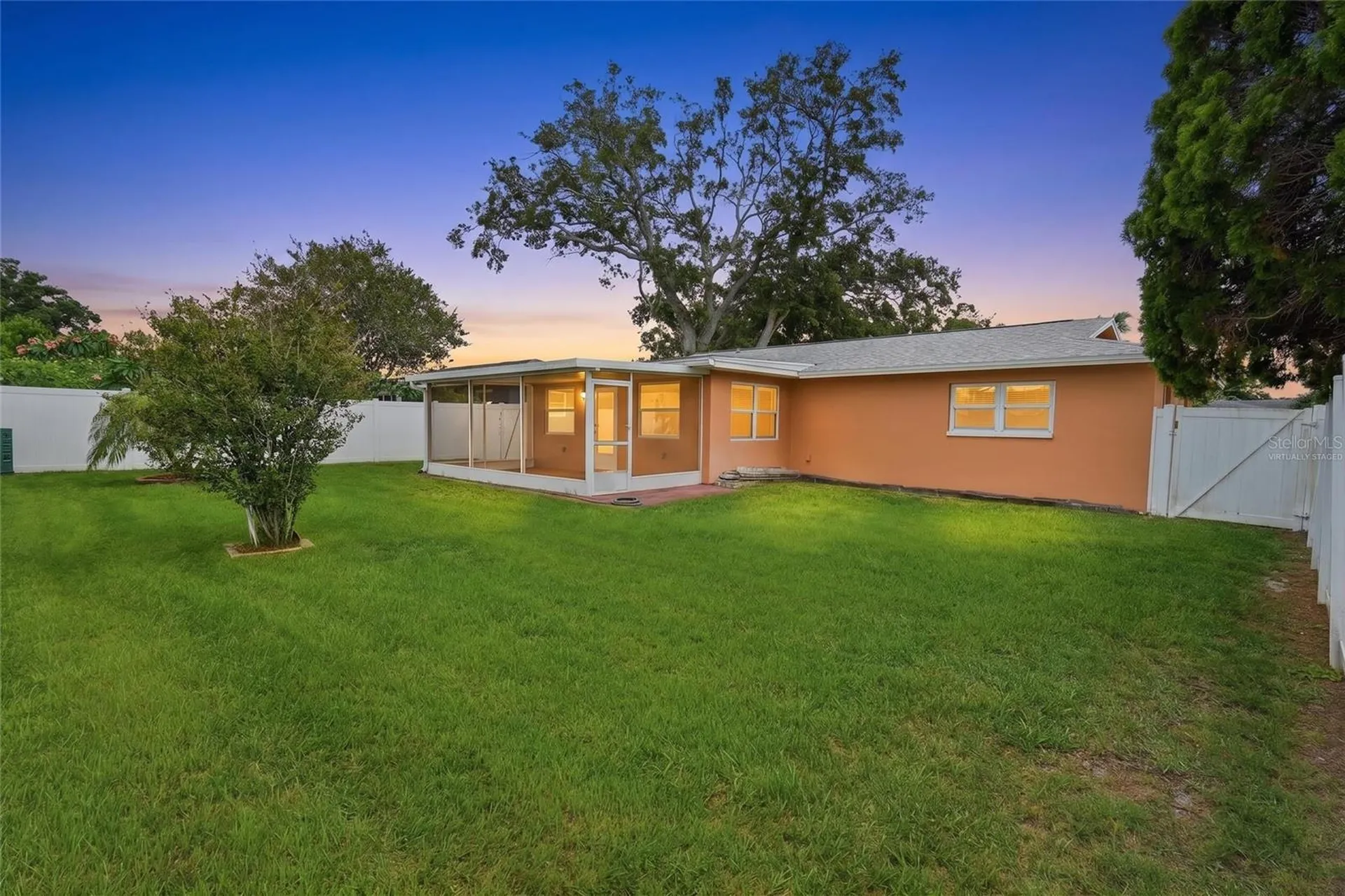 2158 Scotland Drive Clearwater FL 33763