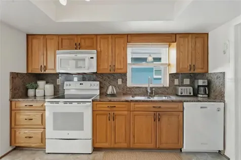 2158 Scotland Drive Clearwater FL 33763