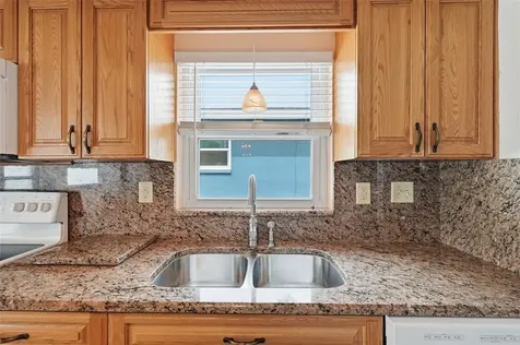 2158 Scotland Drive Clearwater FL 33763