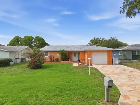 2158 Scotland Drive Clearwater FL 33763