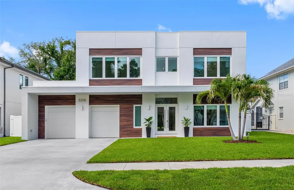 3208 W Lawn Avenue Tampa FL 33611