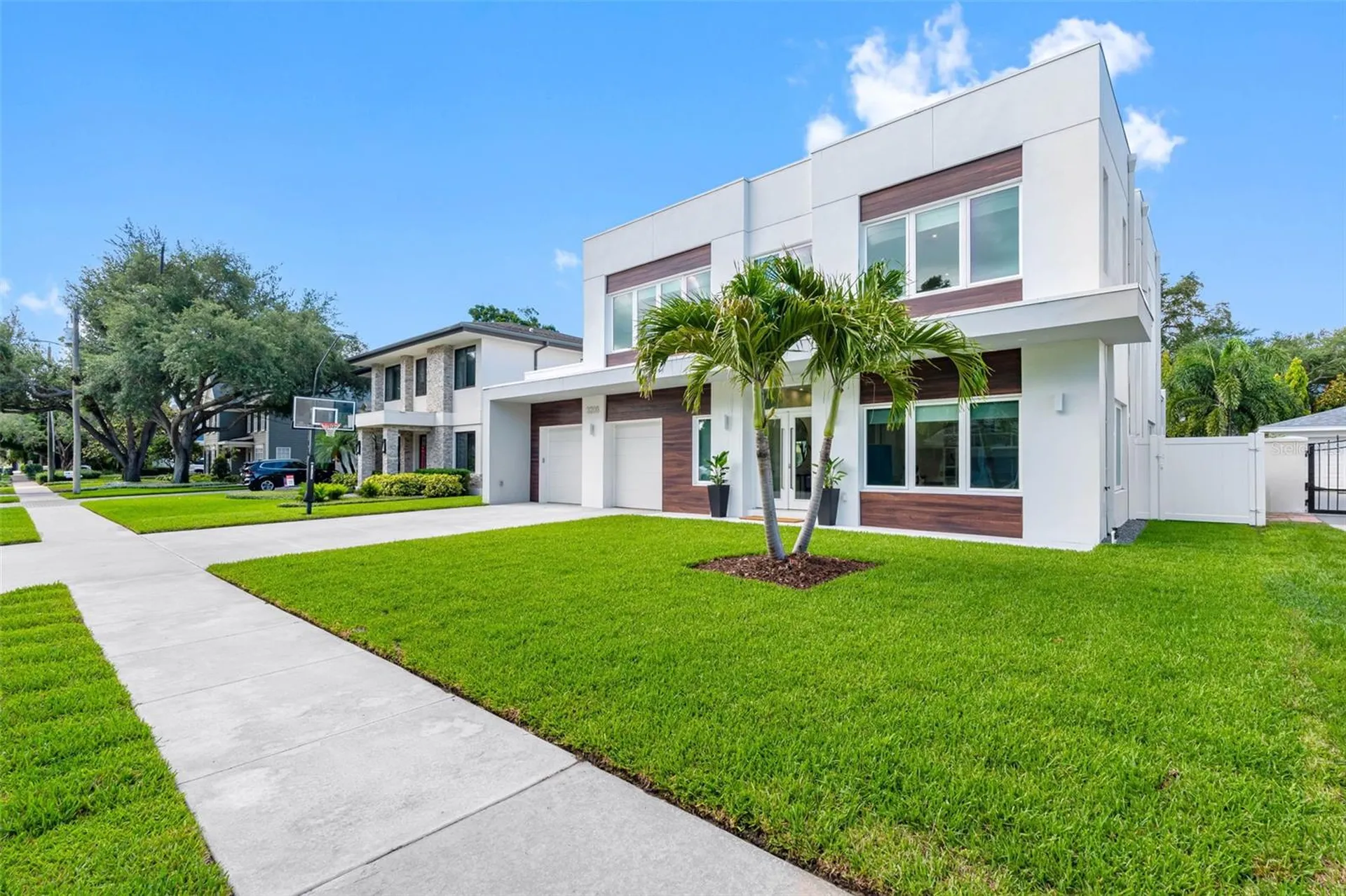 3208 W Lawn Avenue Tampa FL 33611