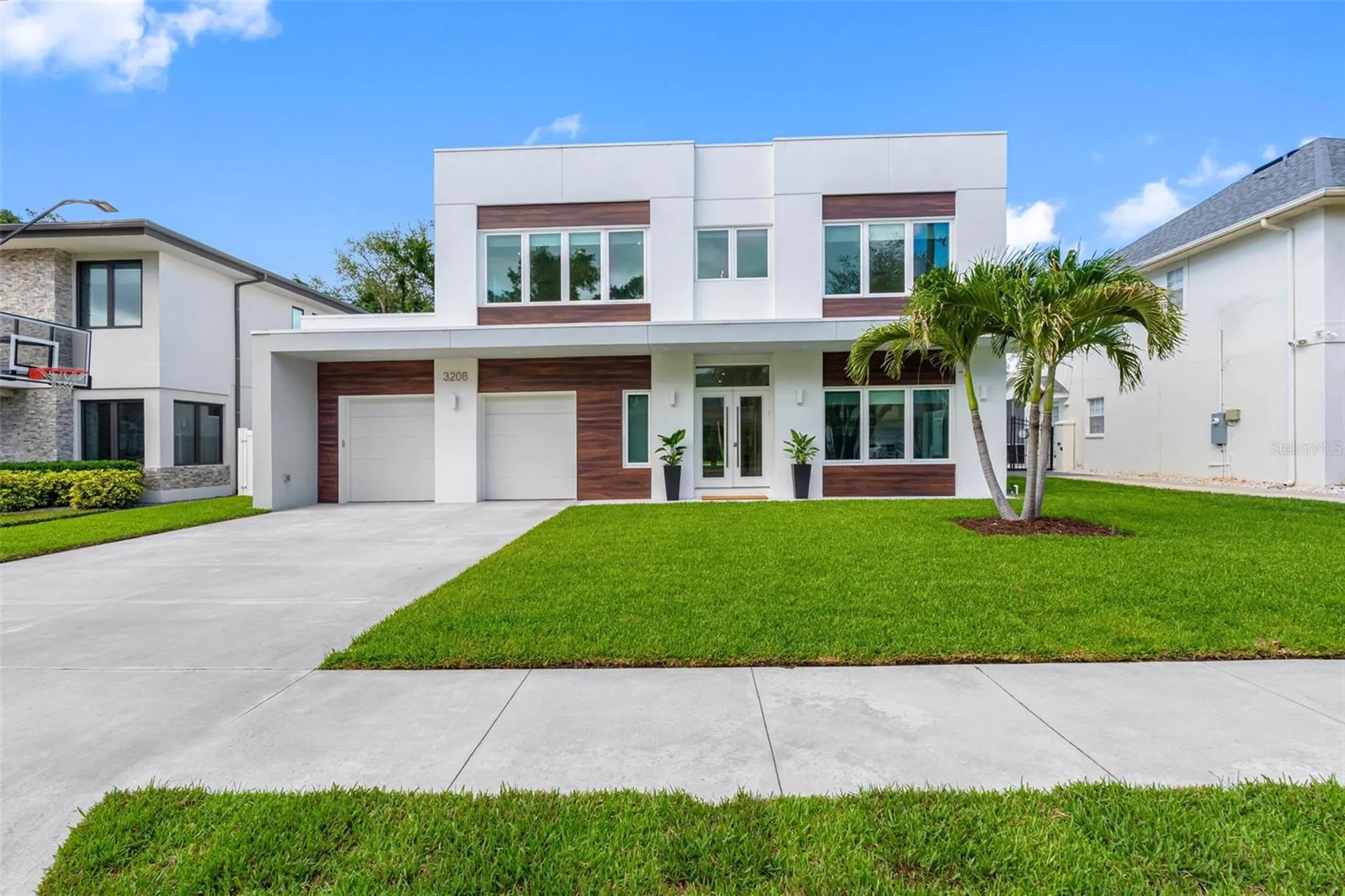 3208 W Lawn Avenue Tampa FL 33611