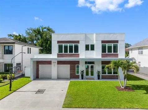 3208 W Lawn Avenue Tampa FL 33611