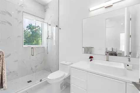 3208 W Lawn Avenue Tampa FL 33611
