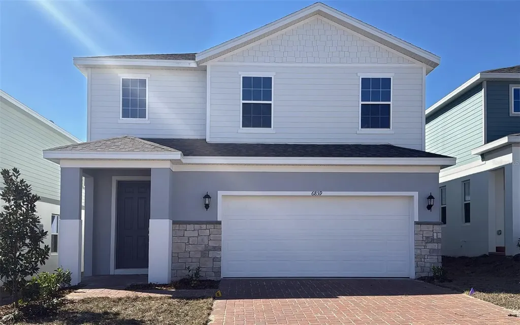 6863 Spanish Imperial Street Howey In The Hills FL 34737