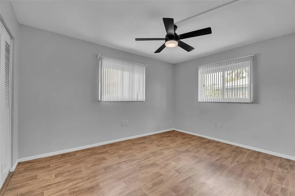 355 Mcarthur Avenue Sarasota FL 34243