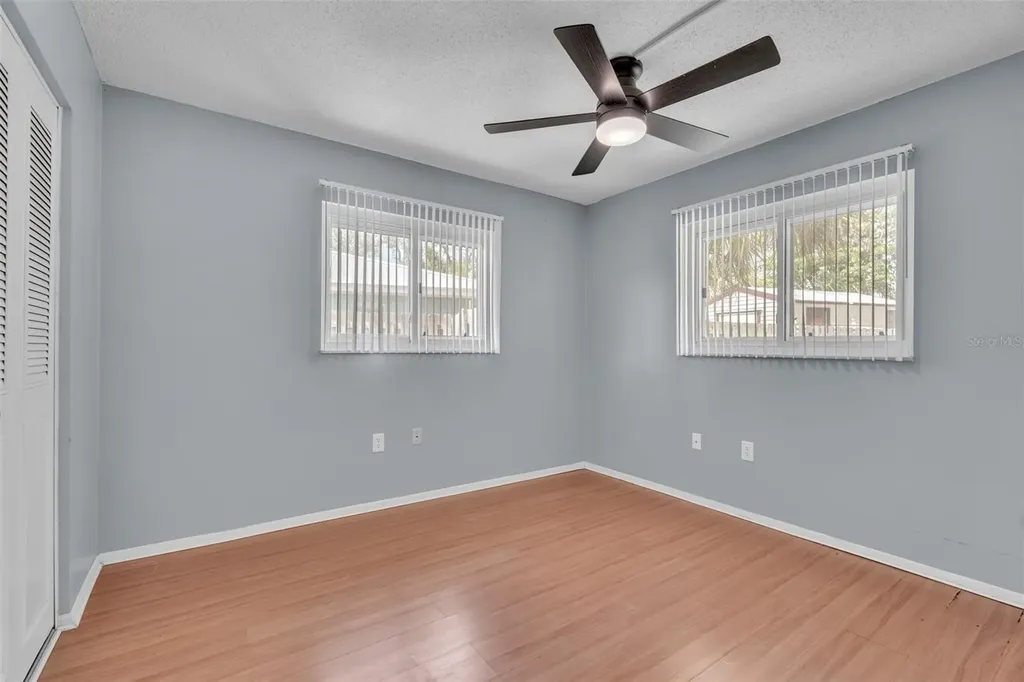 355 Mcarthur Avenue Sarasota FL 34243