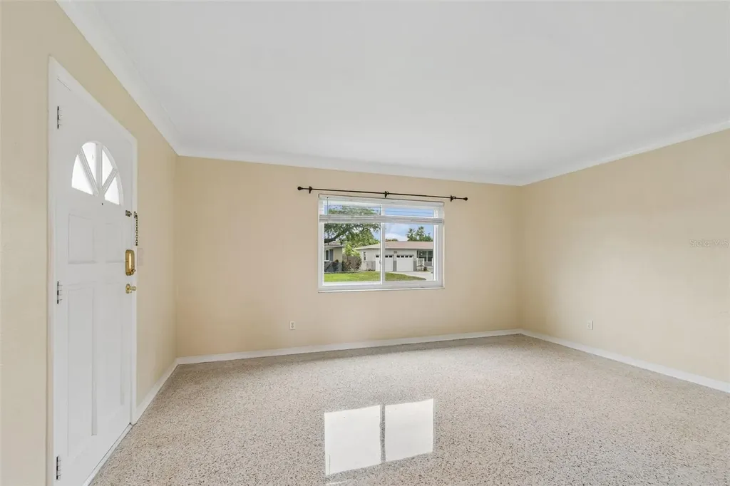 3664 29th Avenue N St Petersburg FL 33713