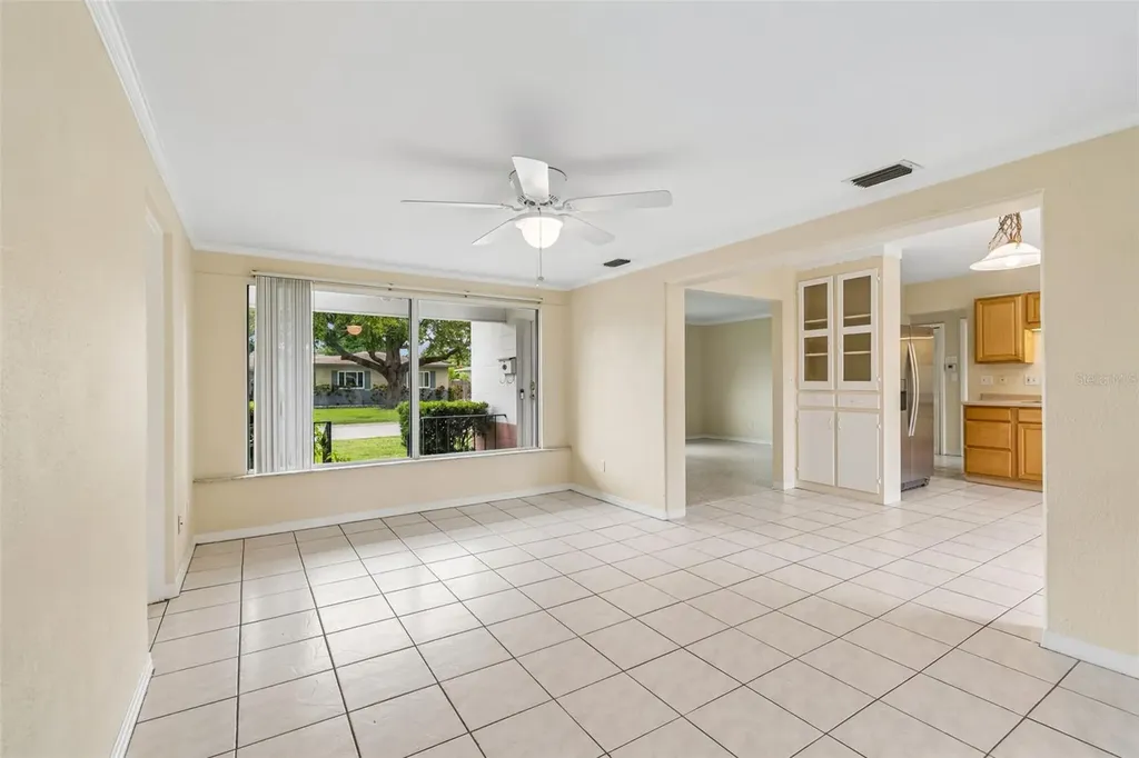 3664 29th Avenue N St Petersburg FL 33713