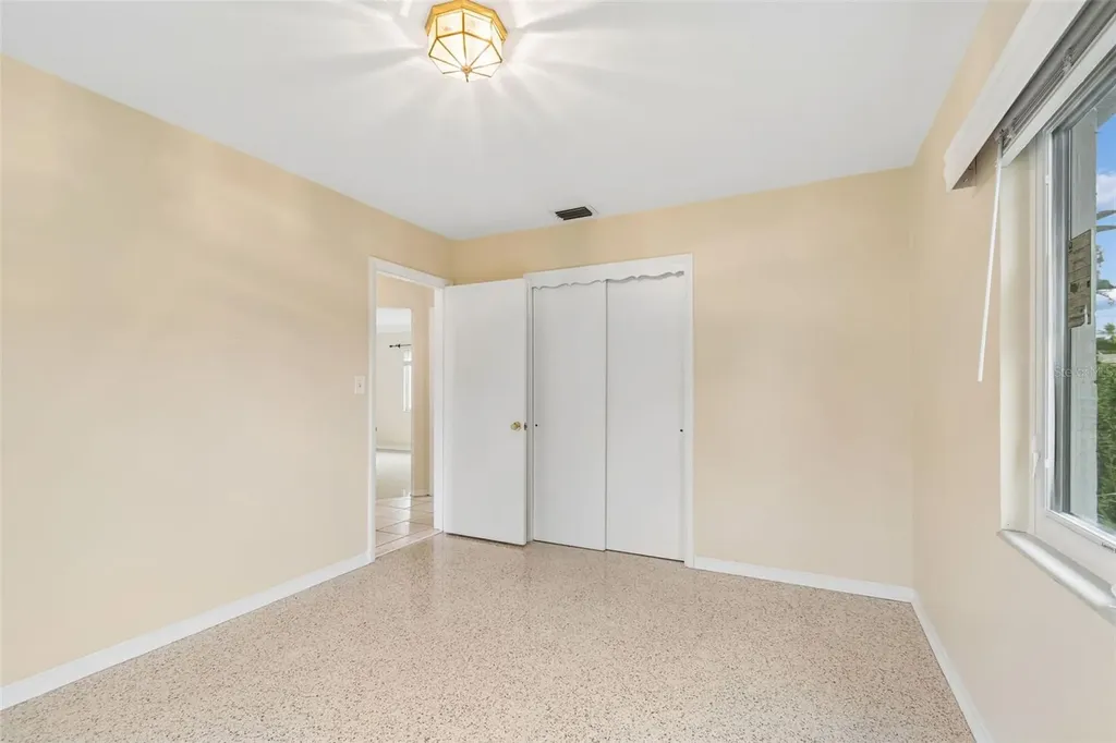 3664 29th Avenue N St Petersburg FL 33713