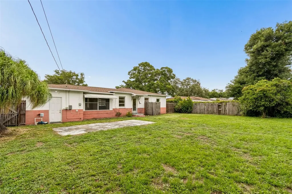 3664 29th Avenue N St Petersburg FL 33713