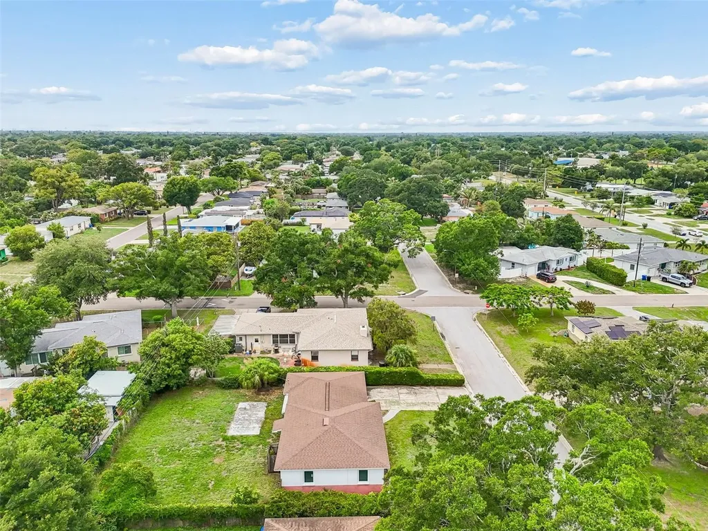 3664 29th Avenue N St Petersburg FL 33713