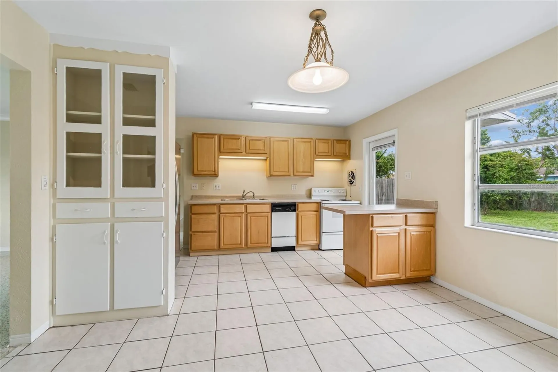 3664 29th Avenue N St Petersburg FL 33713