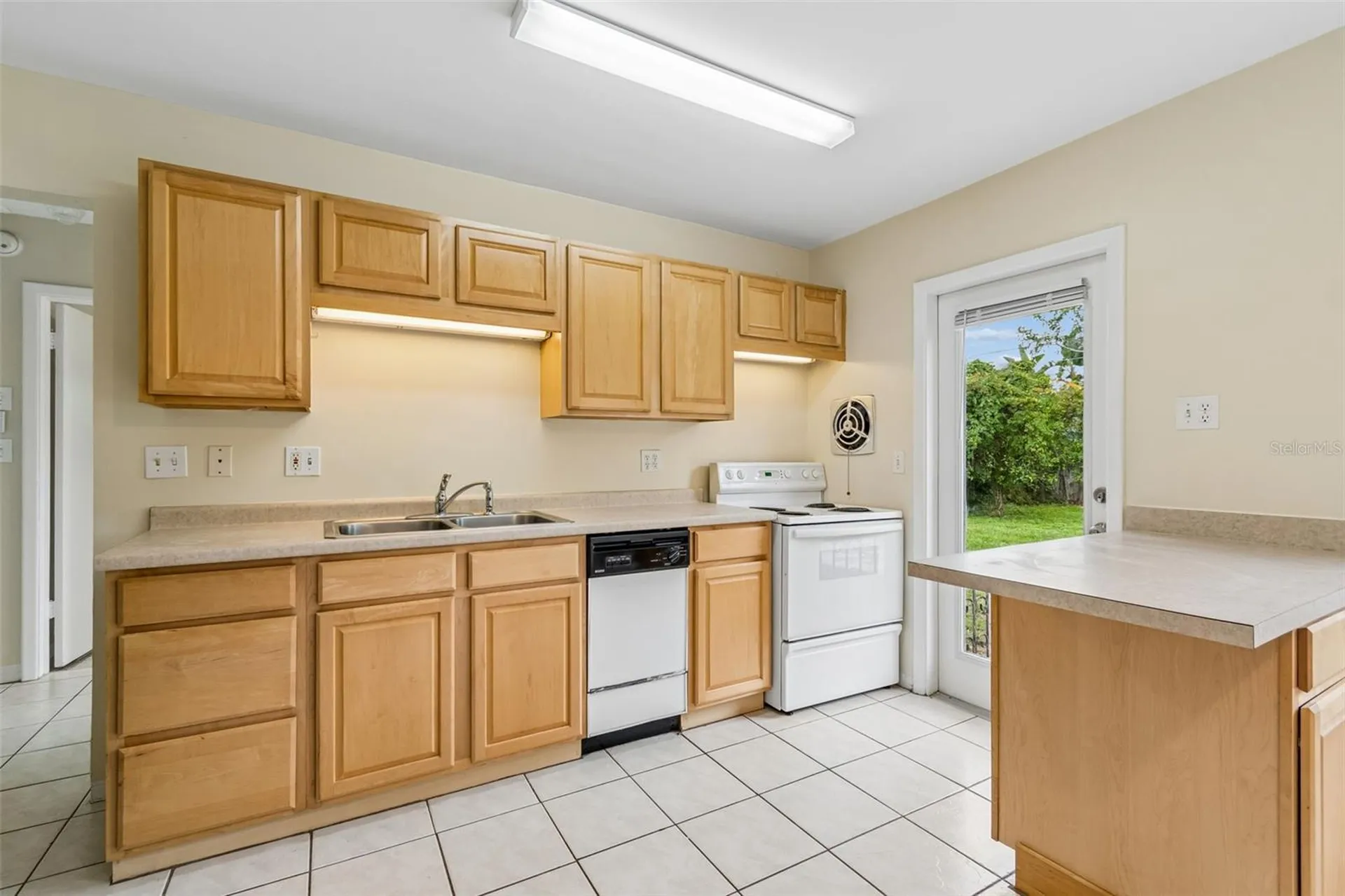 3664 29th Avenue N St Petersburg FL 33713