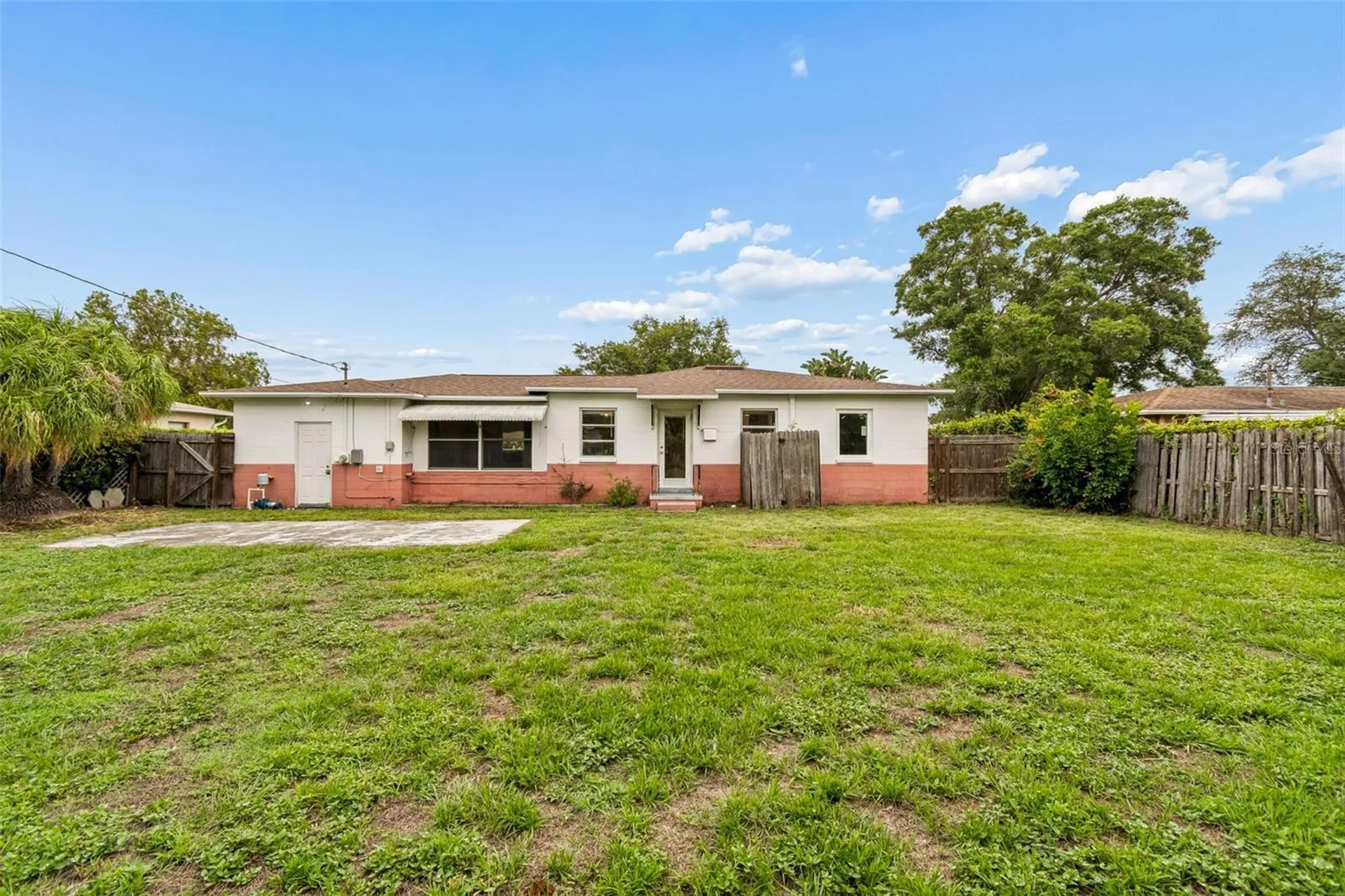 3664 29th Avenue N St Petersburg FL 33713