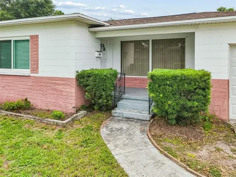 3664 29th Avenue N St Petersburg FL 33713