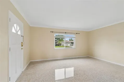 3664 29th Avenue N St Petersburg FL 33713
