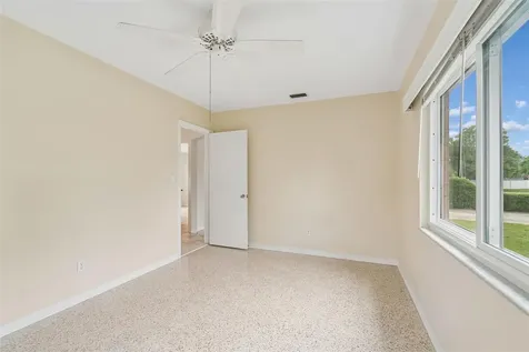 3664 29th Avenue N St Petersburg FL 33713