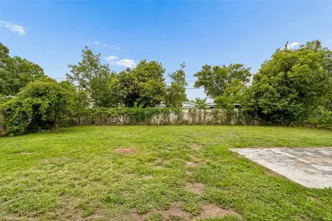 3664 29th Avenue N St Petersburg FL 33713