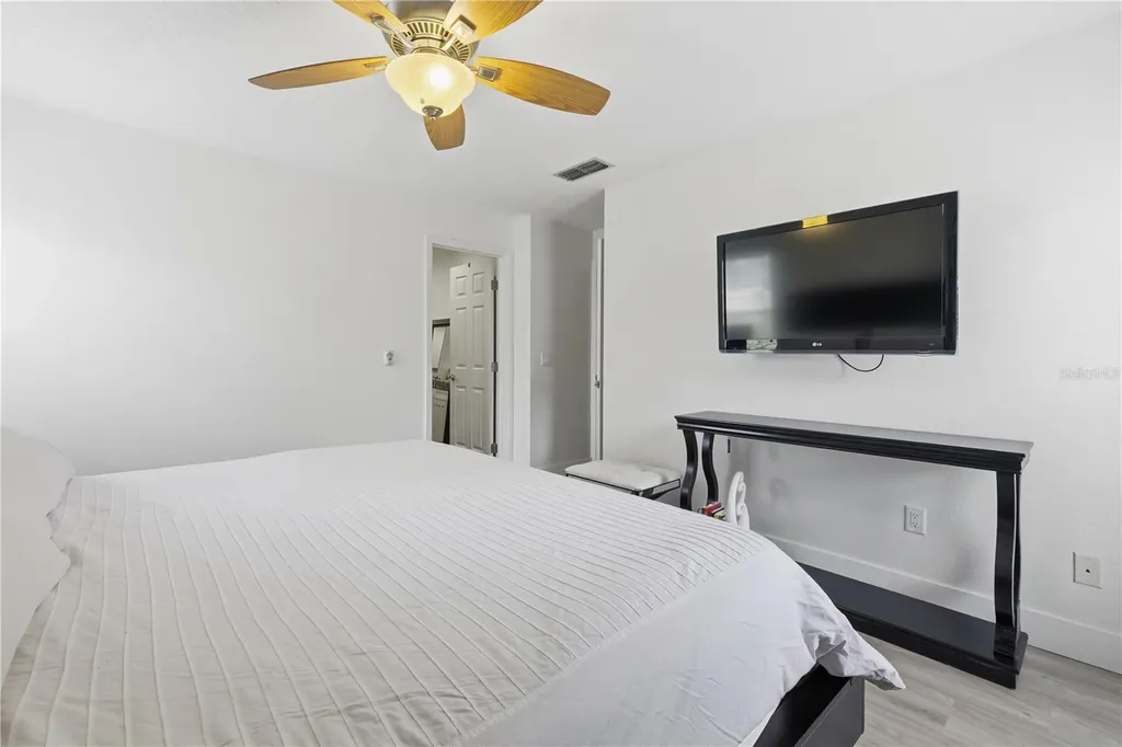 1389 Ponce De Leon Boulevard Winter Springs FL 32708