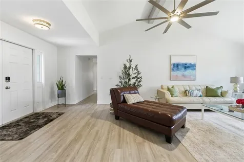 1389 Ponce De Leon Boulevard Winter Springs FL 32708