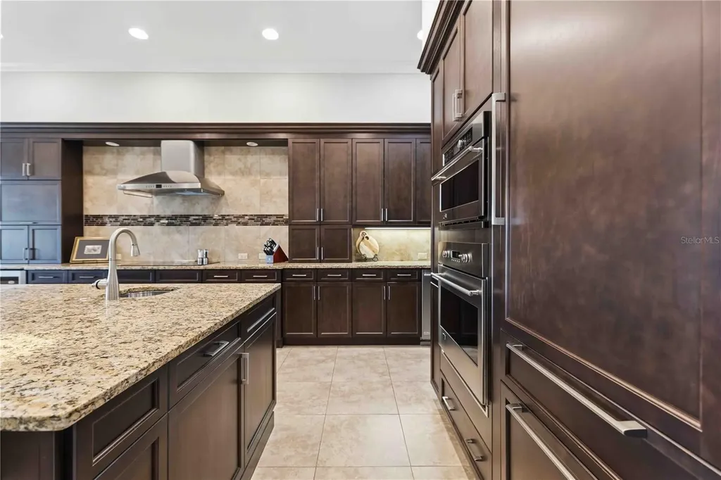 7638 Windy Hill Cove Bradenton FL 34202