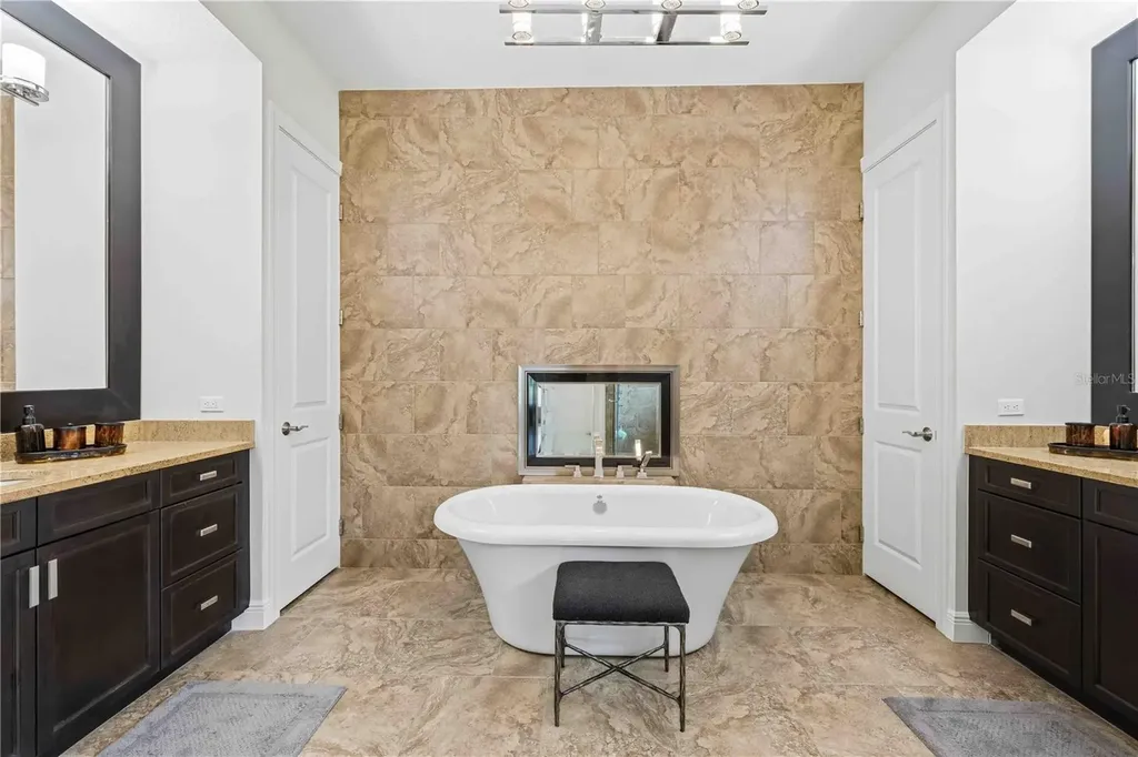 7638 Windy Hill Cove Bradenton FL 34202