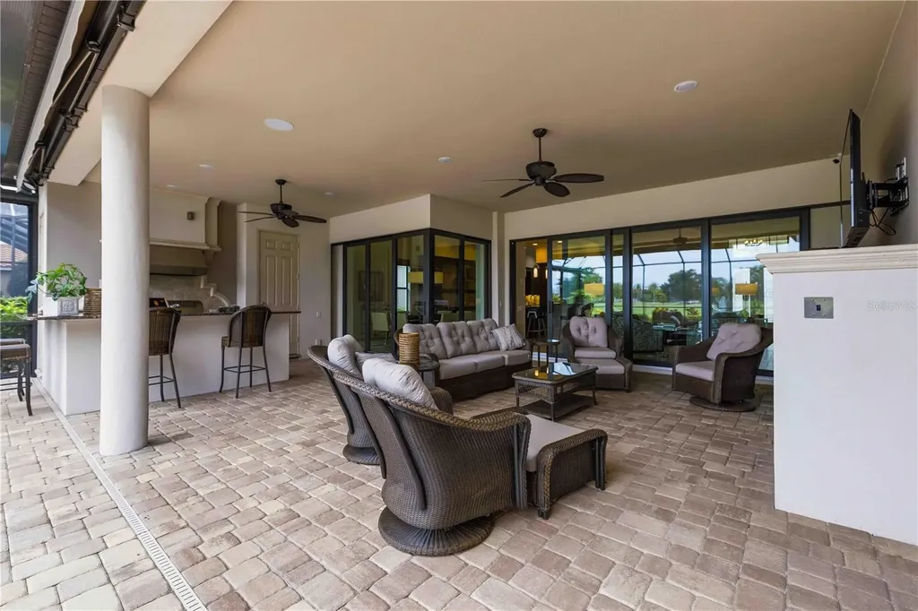 7638 Windy Hill Cove Bradenton FL 34202