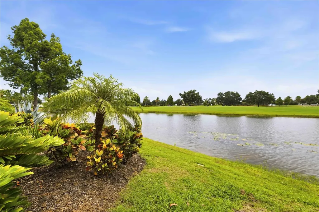 7638 Windy Hill Cove Bradenton FL 34202