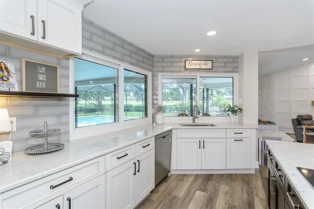 3230 Sandy Ridge Drive Clearwater FL 33761