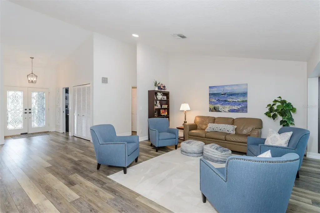 3230 Sandy Ridge Drive Clearwater FL 33761