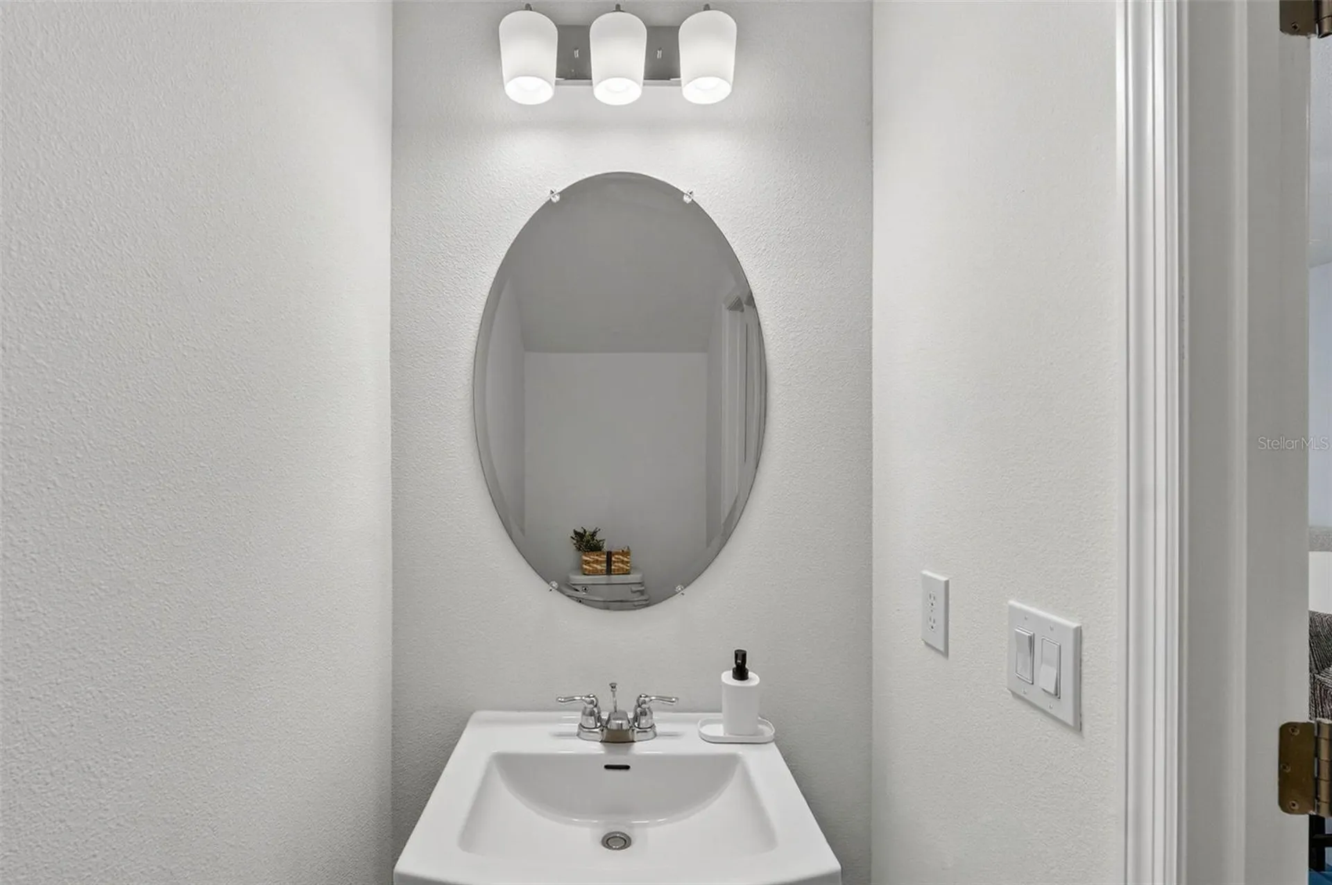 3607 Main Harbor Drive Kissimmee FL 34746